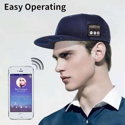 Ενσωματωμένη 1000mah Bluetooth ακουστική μπαταρία αθλητικών καπέλων με το χρόνο μουσικής 24 ωρών, ελεύθερο στα τηλεφωνήματα για τις υπαίθριες δραστηριότητες