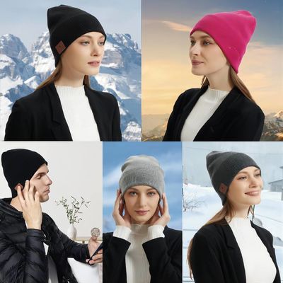 Το ασύρματο καπέλο Beanie Bluetooth πλέκει το καπέλο μουσικής για την ανακύκλωση, αριθμός που κάνει πατινάζ, πεζοπορία